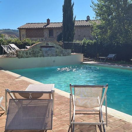 Borgo Da Vinci Guest House โวลแตร์รา ภายนอก รูปภาพ