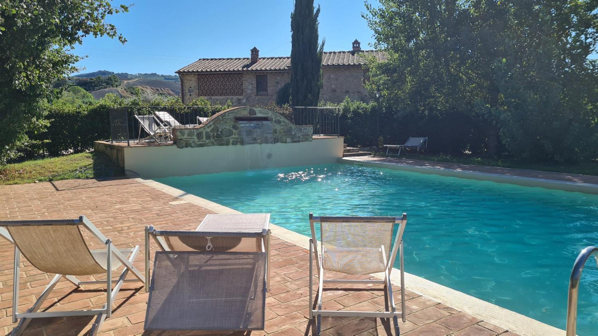 Borgo Da Vinci Guest House โวลแตร์รา ภายนอก รูปภาพ
